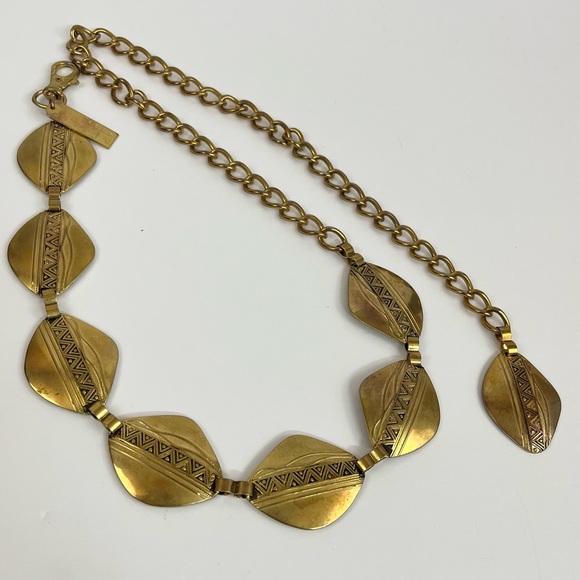 Vintage Bohemians New York Studio Gold Tone Statement Belt - Picture 16 of 16